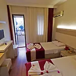 Portofino Hotel İçmeler