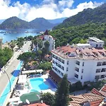 Portofino Hotel İçmeler